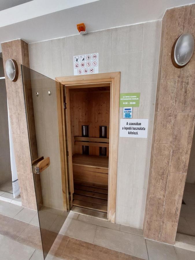 Myrelax Apartment - Hajdúszoboszló Eksteriør billede