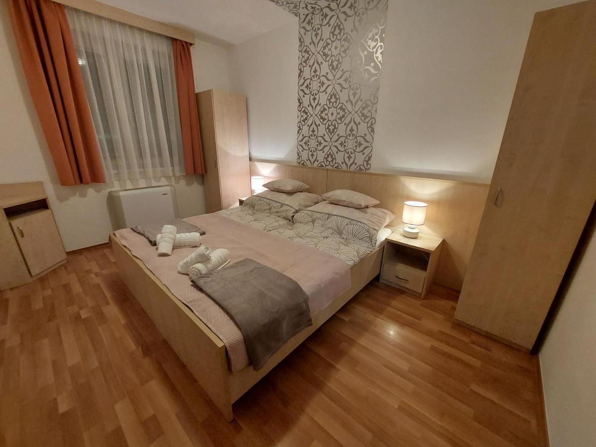 Myrelax Apartment - Hajdúszoboszló Eksteriør billede